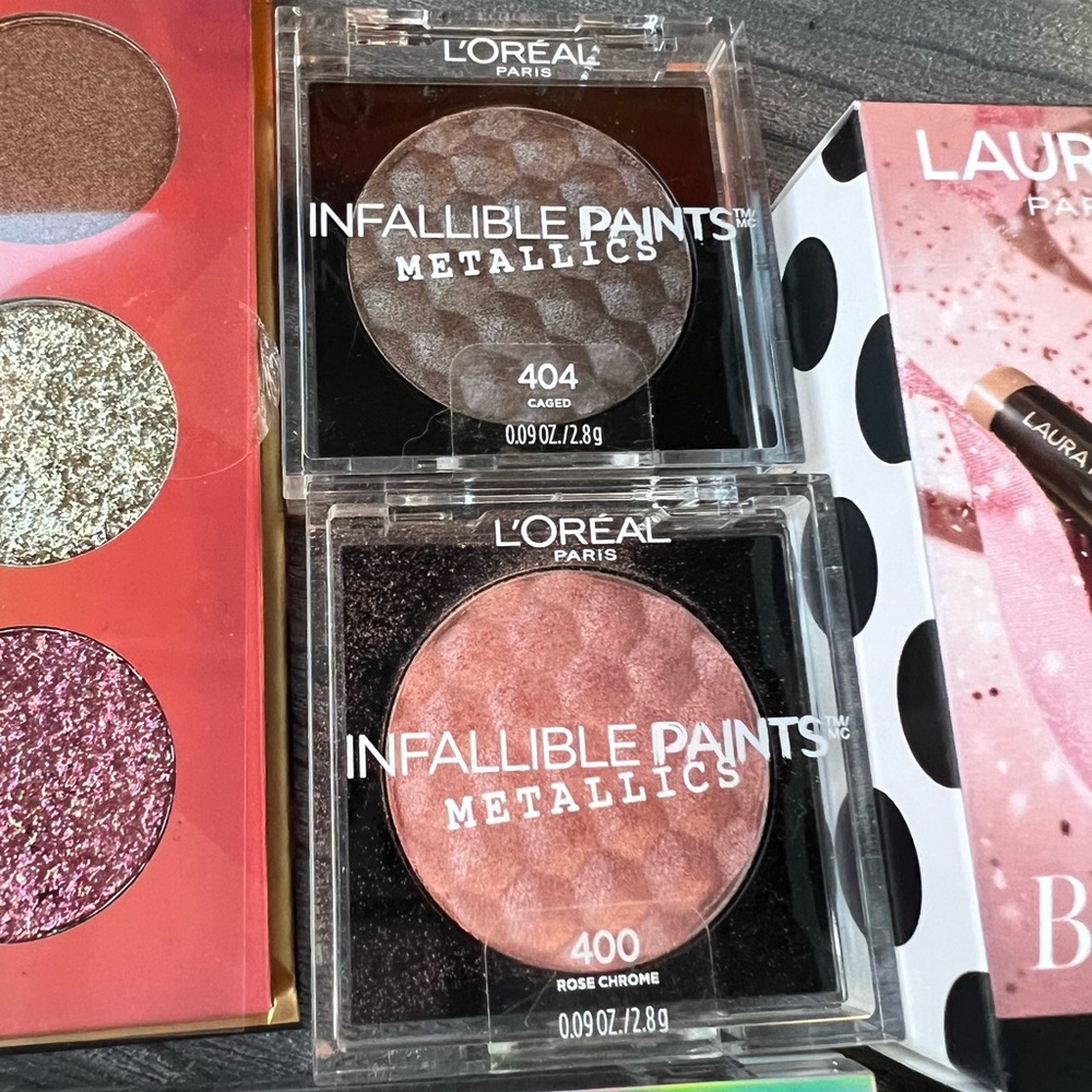 FUN Makeup bundle! - Picture 4 of 12